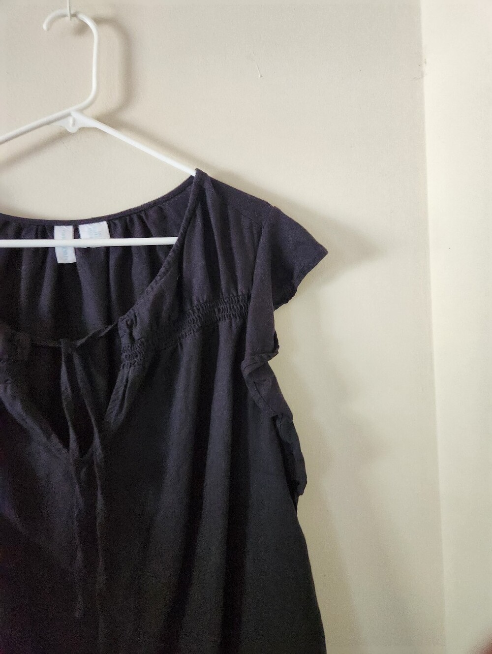 Cynthia Rowley Black Ruffled Top - Picture 3 of 7